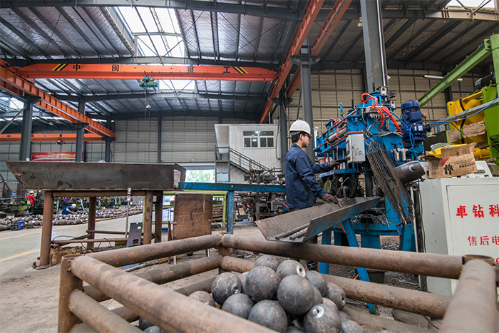 扬中螺栓球基准孔加工